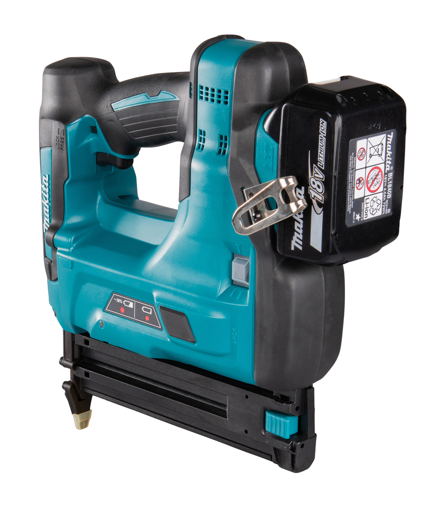 Faisceau de câbles sans fil Makita DBN500RFJ; 18 V; 2x3,0 Ah accu.