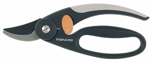 Sécateur de contournement Fiskars P44