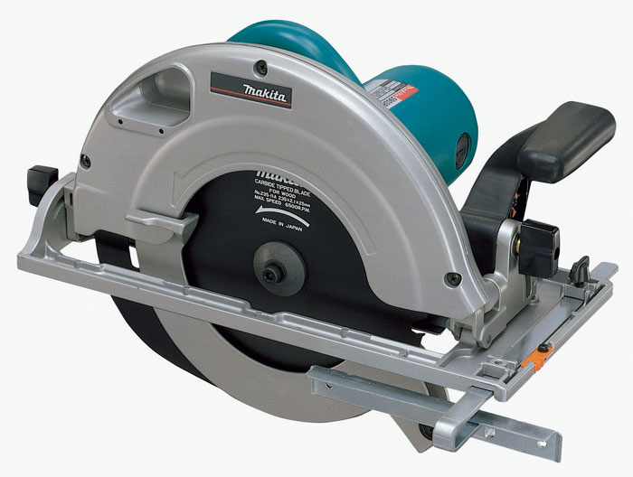 Scie circulaire Makita 5903R