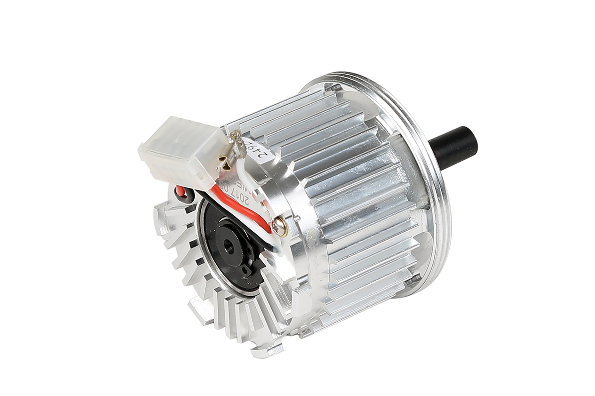 Moteur Mirka MIE3321411