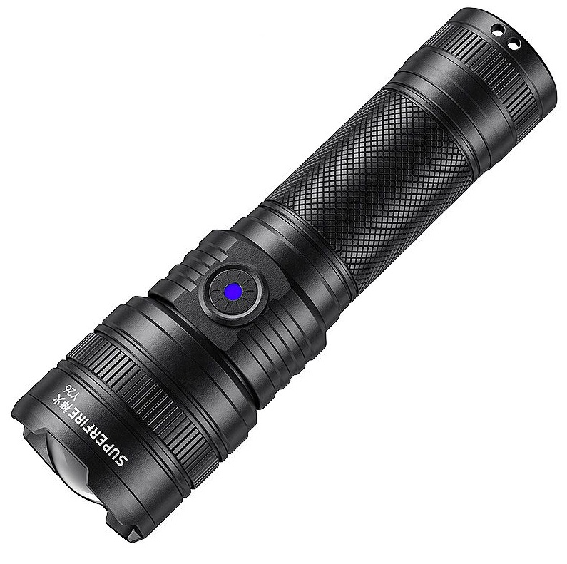Lampe de poche SUPERFIRE-Y26; LED; 816 lm; 1x3,7 Ah accu.