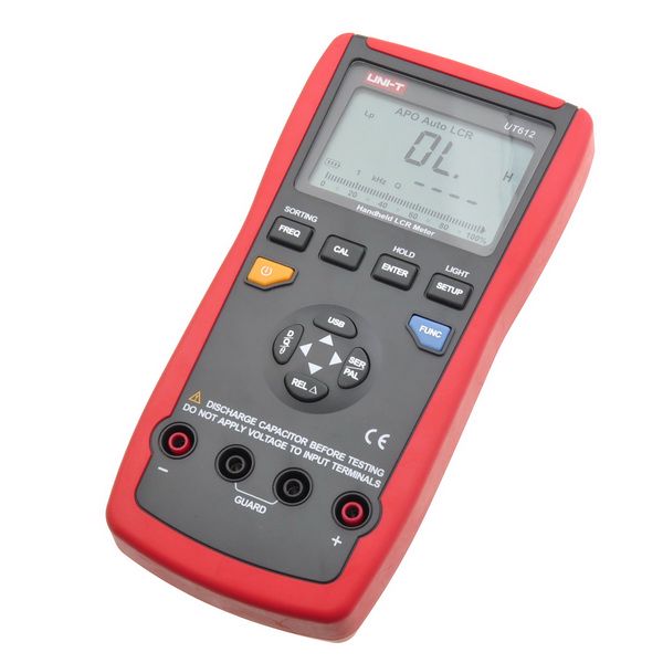 Multimètre UNI-T UT612
