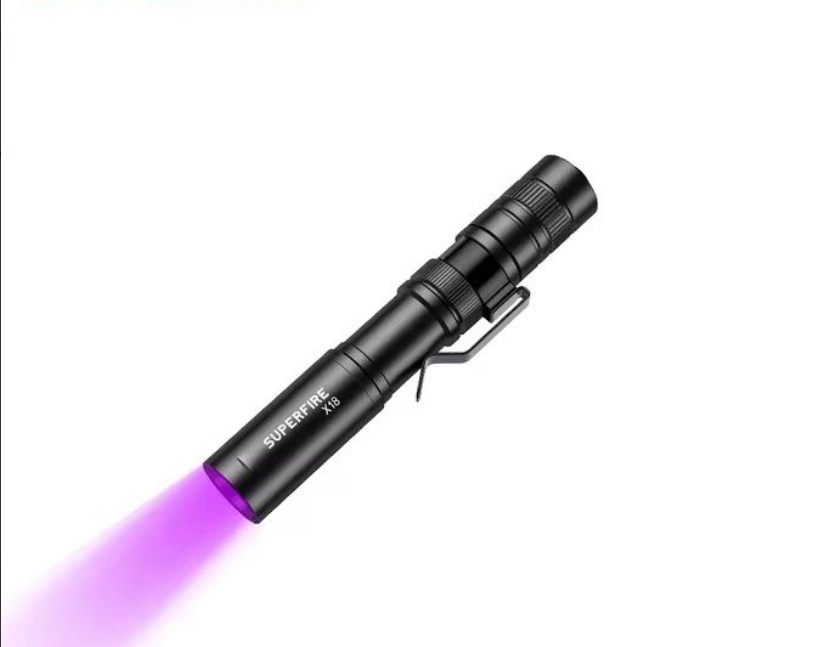 Lampe de poche Superfire X18-U; UV