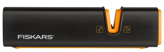 Haches et couteaux Fiskars Xsharp