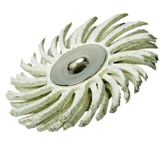 Détail brosse abrasive Dremel 2615S472JA rugosité 120 (472S)