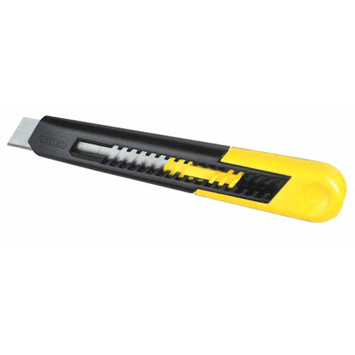 Couteau avec lames remplaçables Stanley SM18; 18 mm